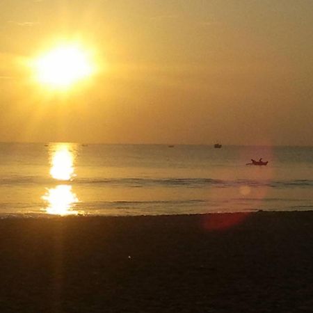 The Surf Access Guest House Arugam Bay Luaran gambar