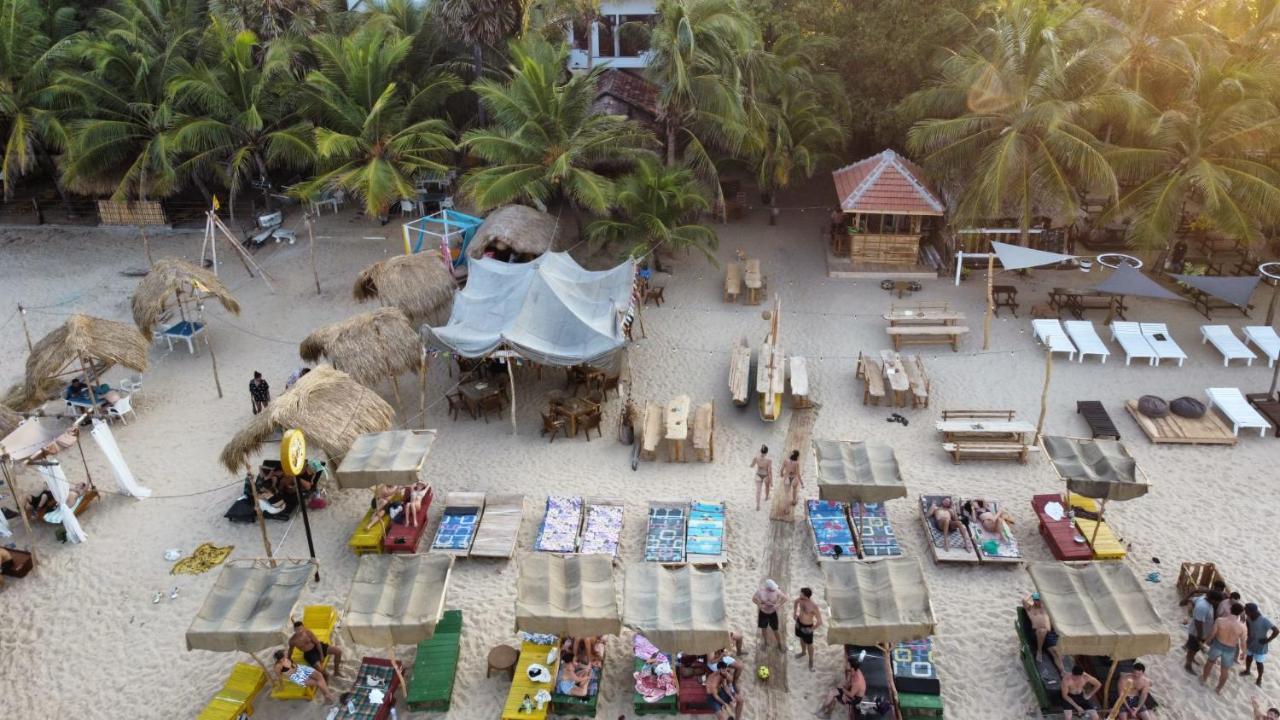 The Surf Access Guest House Arugam Bay Luaran gambar