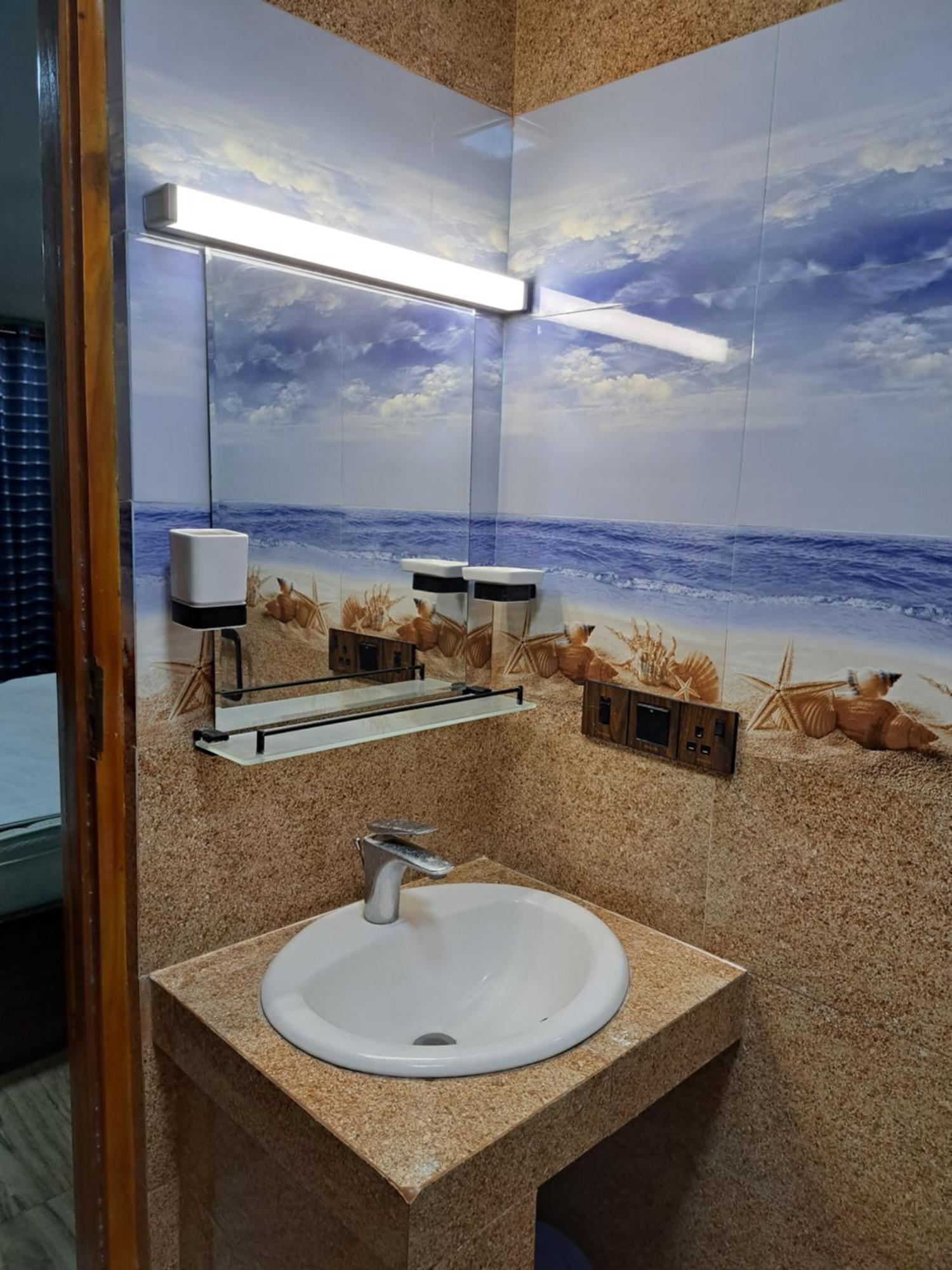 The Surf Access Guest House Arugam Bay Luaran gambar