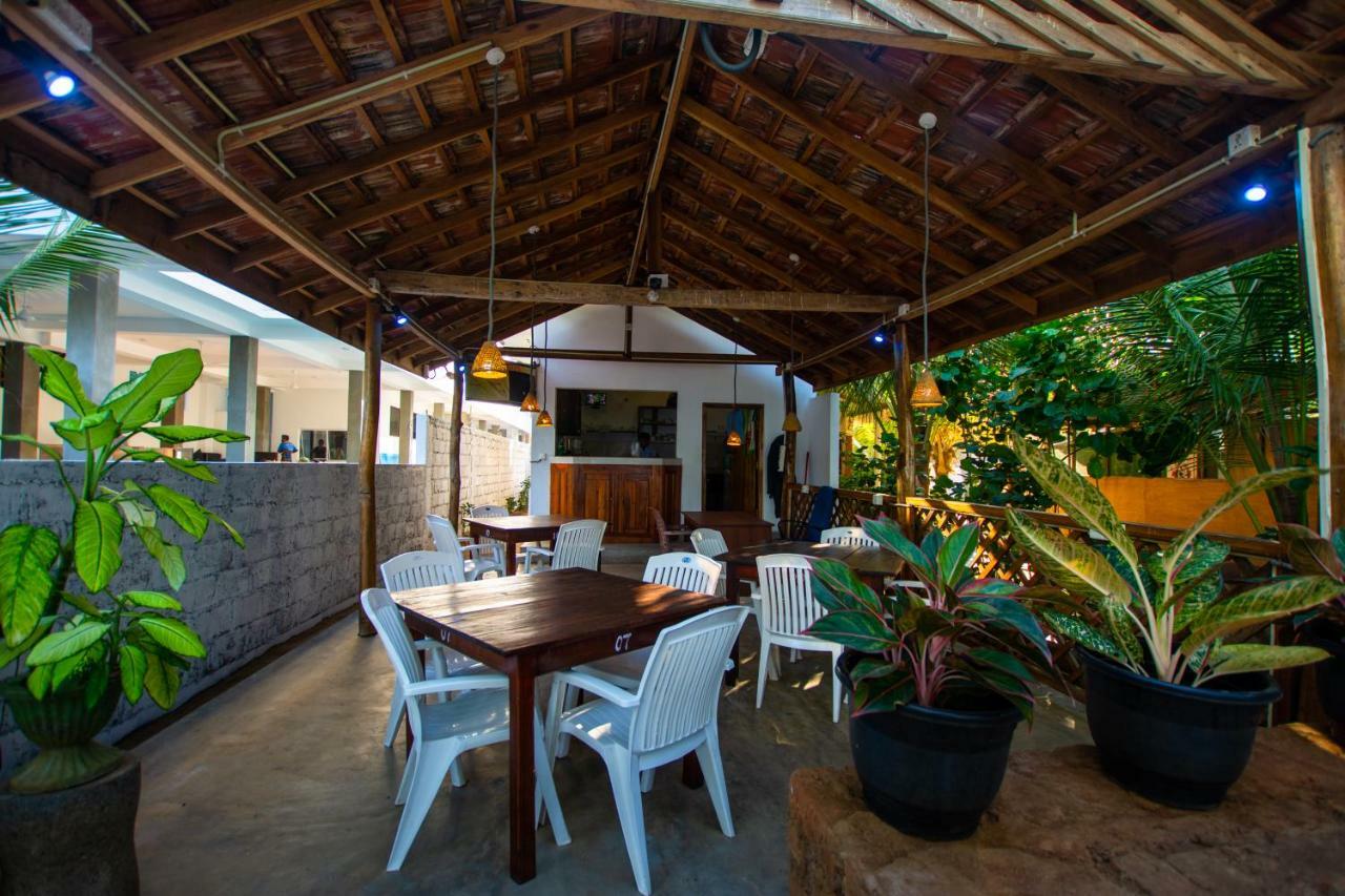 The Surf Access Guest House Arugam Bay Luaran gambar