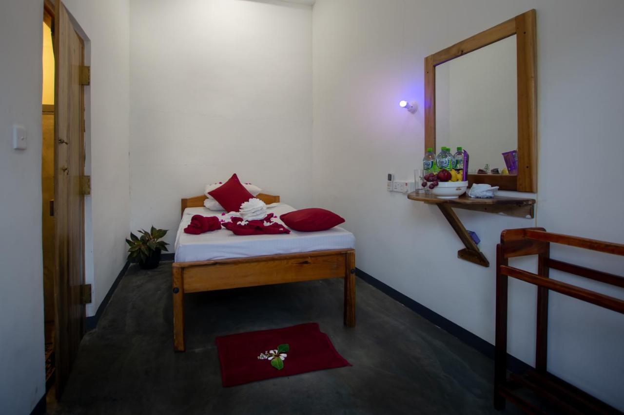 The Surf Access Guest House Arugam Bay Luaran gambar